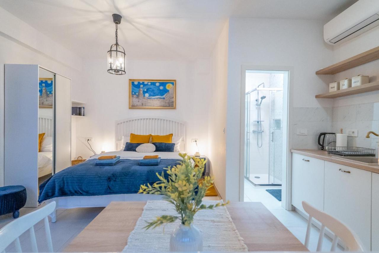 Starry Night Studio Apartment Rijeka Exterior photo